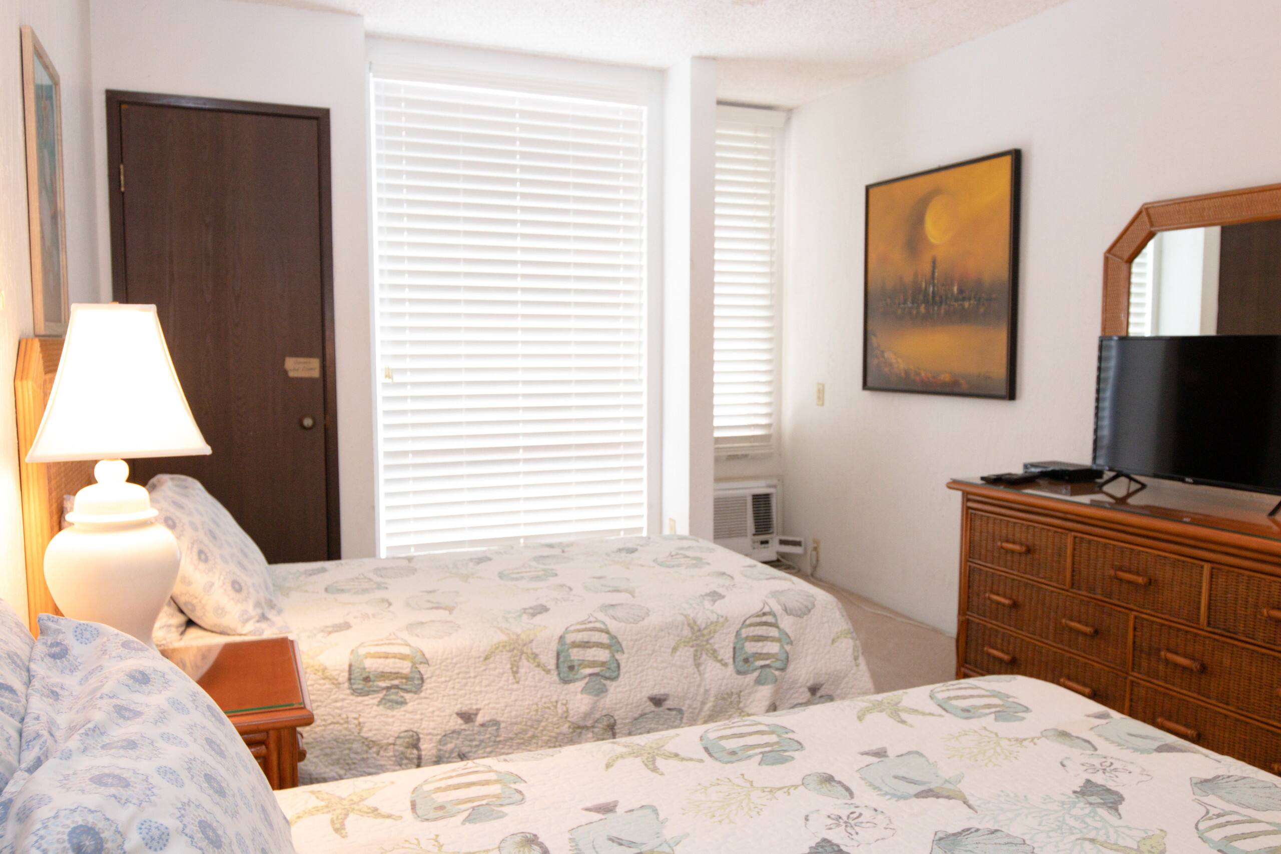Condo in Kihei · ★4.5 · 2 bedrooms · 4 beds · No bathroom - Image 23