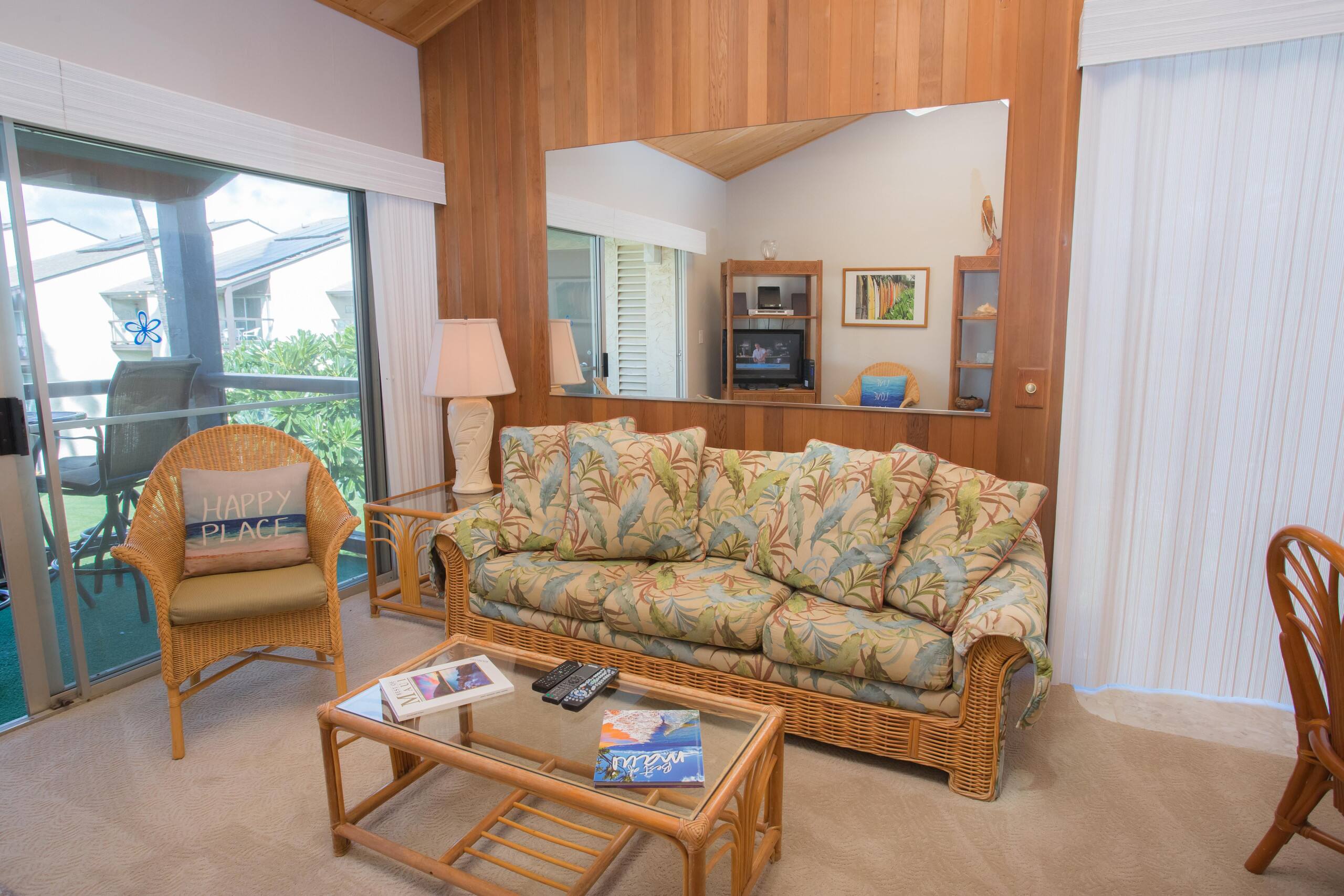 Condo in Kihei · ★4.5 · 2 bedrooms · 4 beds · No bathroom - Image 5