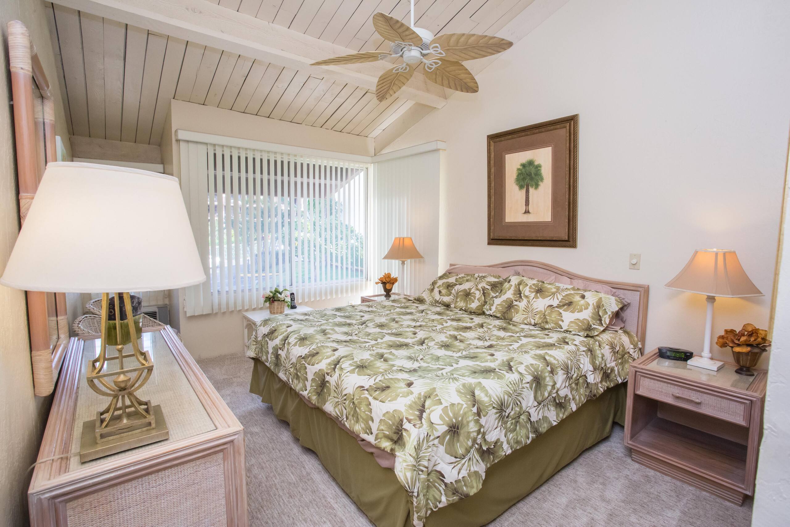 Condo in Kihei · ★4.55 · 2 bedrooms · 4 beds · No bathroom - Image 47