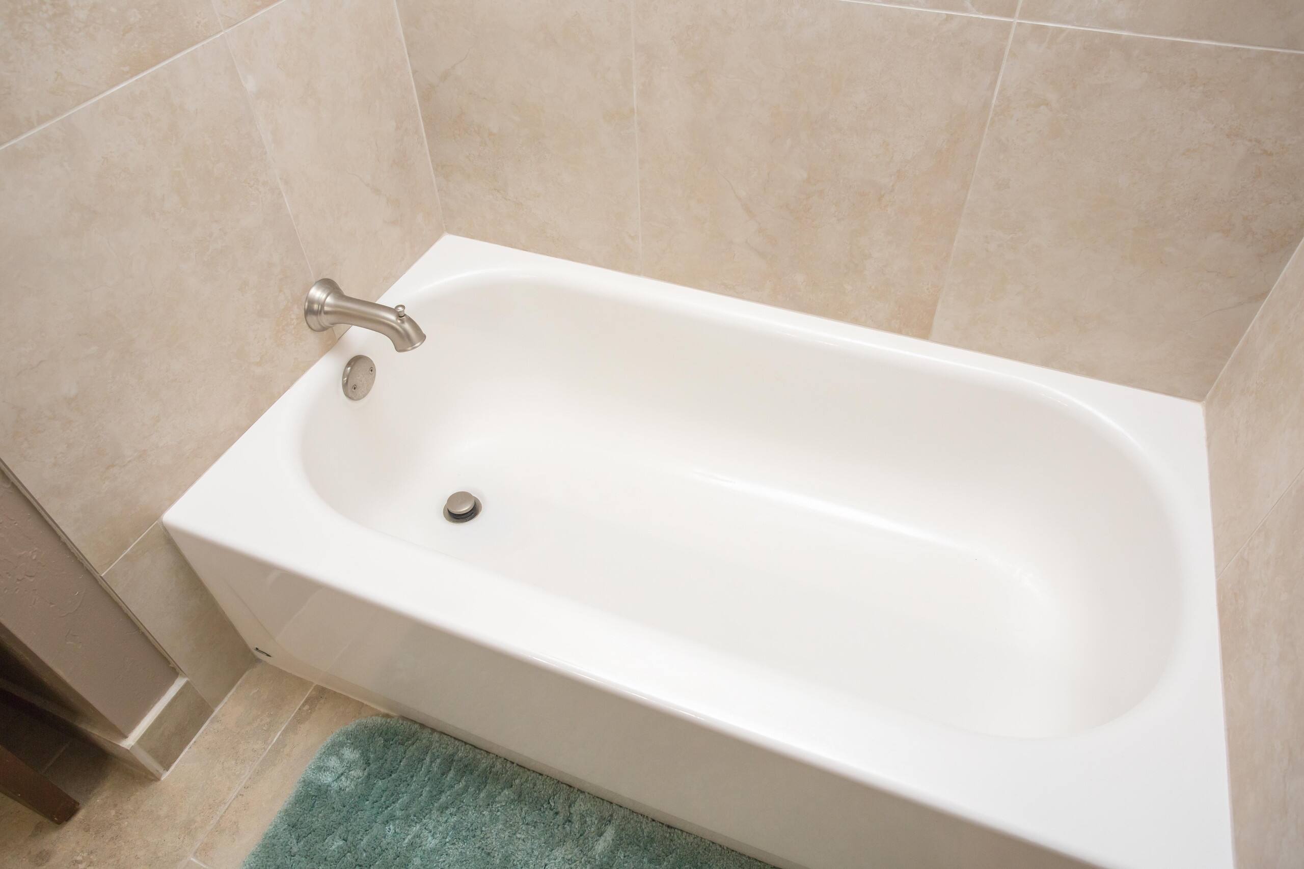Condo in Kihei · ★4.55 · 2 bedrooms · 4 beds · No bathroom - Image 36