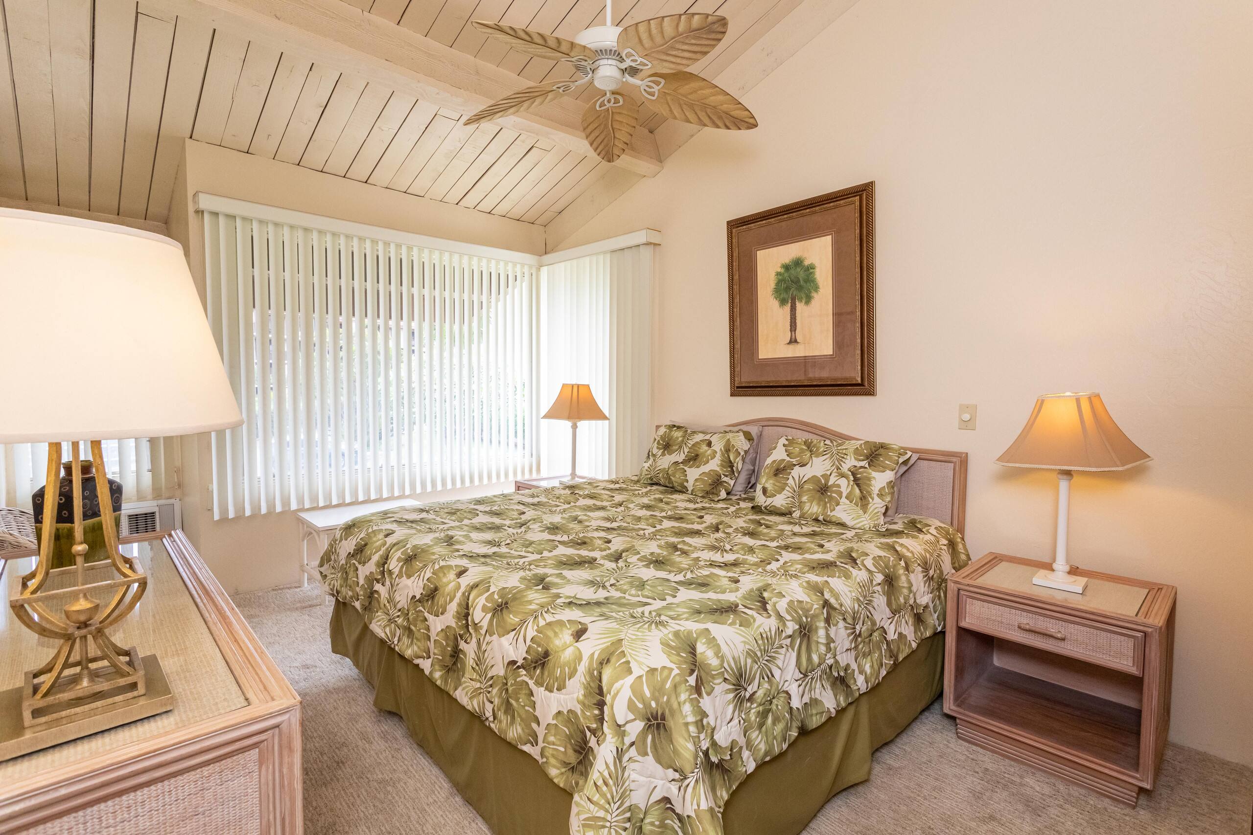 Condo in Kihei · ★4.55 · 2 bedrooms · 4 beds · No bathroom - Image 56