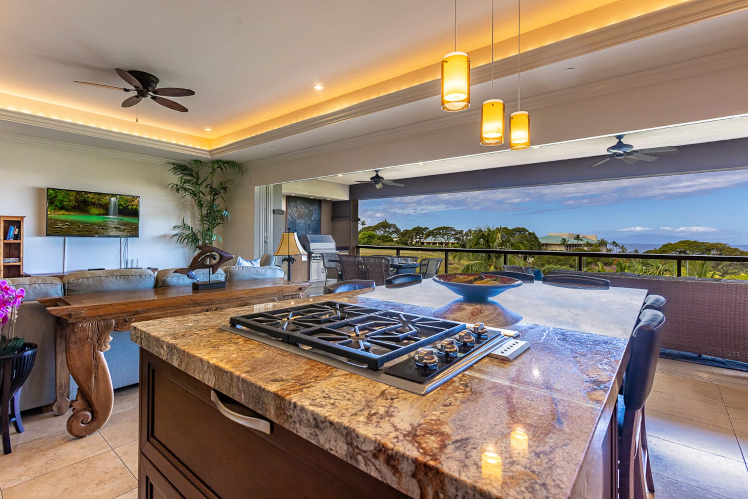 Townhouse in Kihei · ★4.97 · 3 bedrooms · 4 beds · 3.5 baths - Image 35