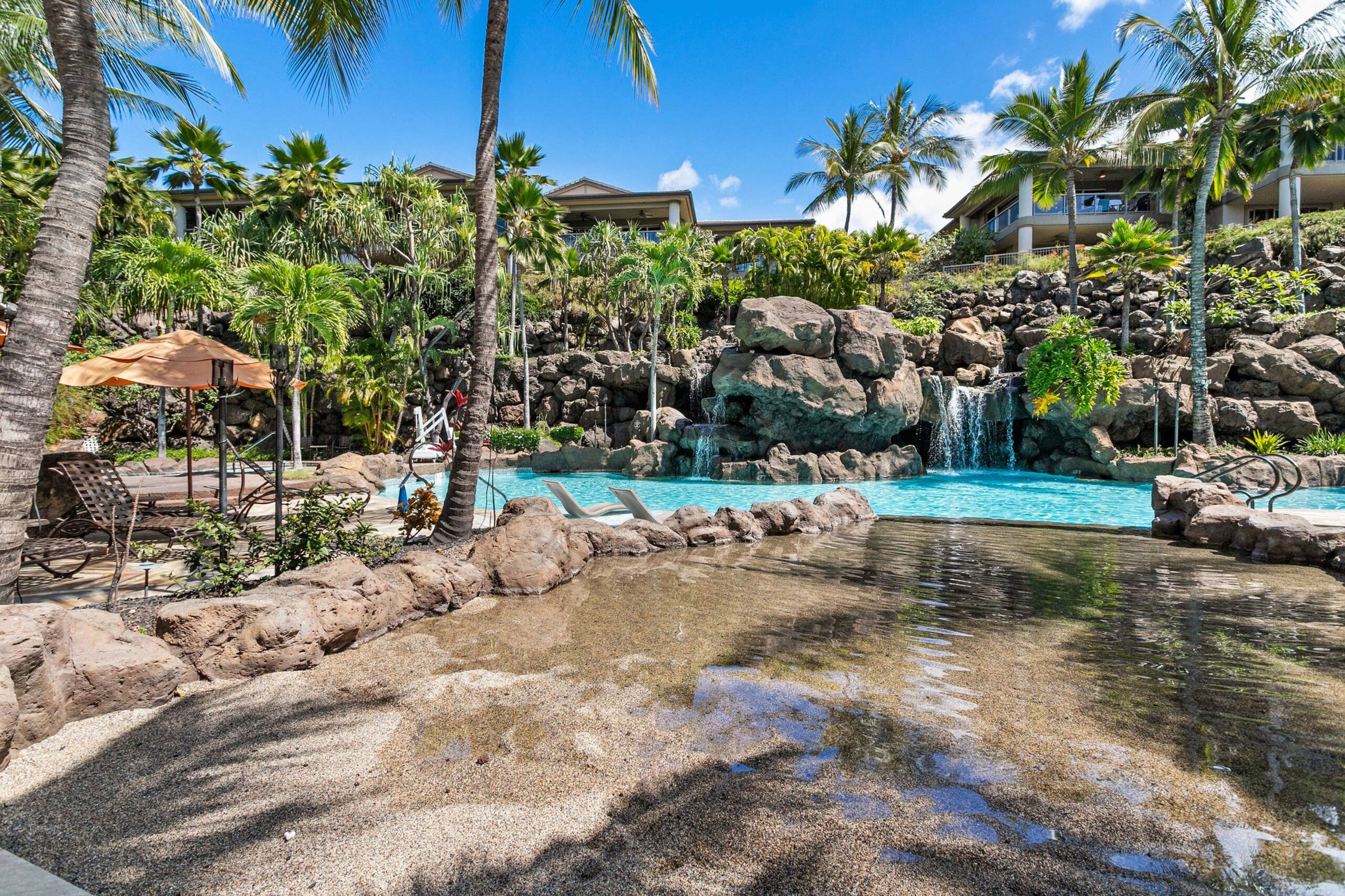 Townhouse in Kihei · ★4.97 · 3 bedrooms · 4 beds · 3.5 baths - Image 53