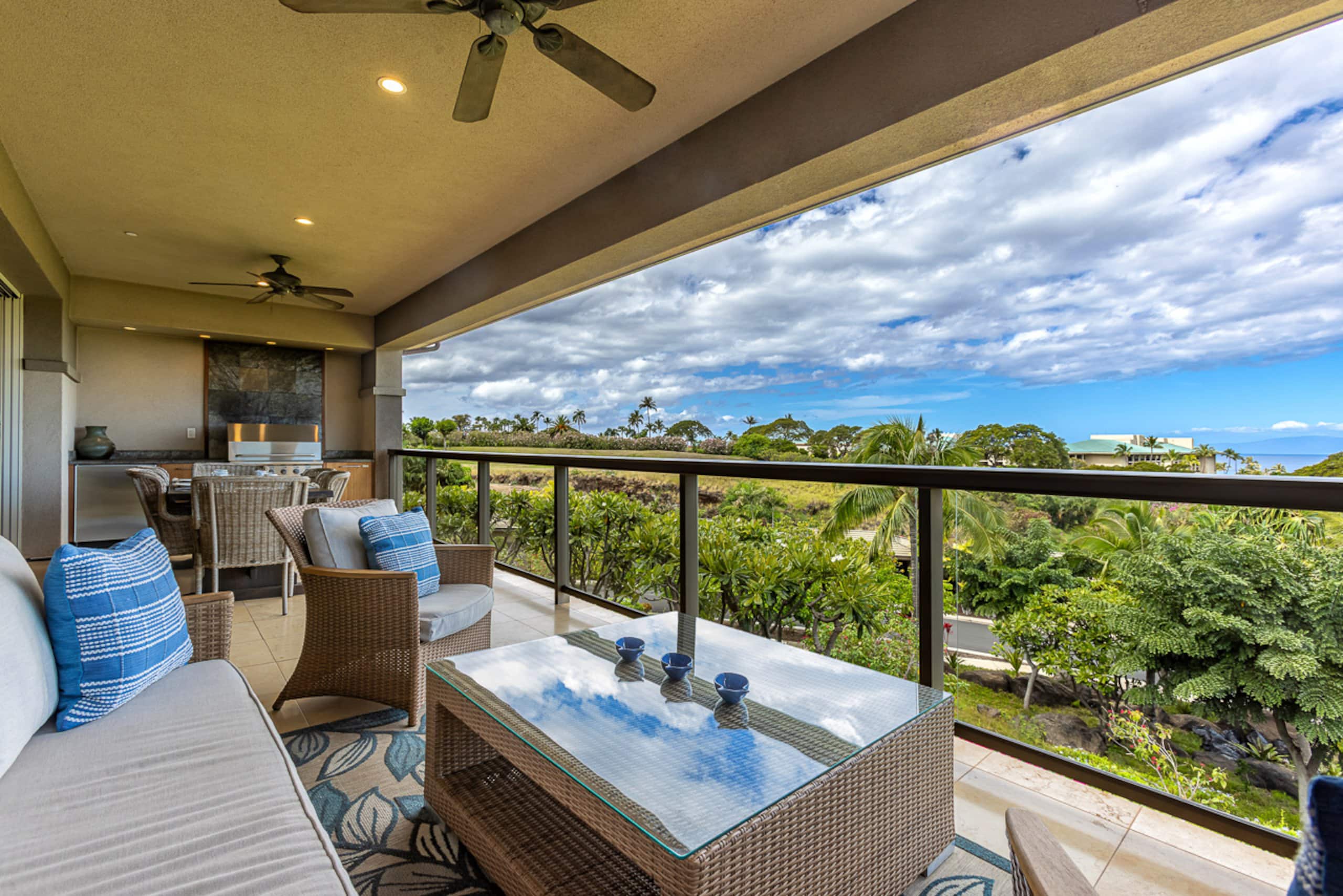Townhouse in Kihei · ★4.97 · 3 bedrooms · 4 beds · 3.5 baths - Image 24