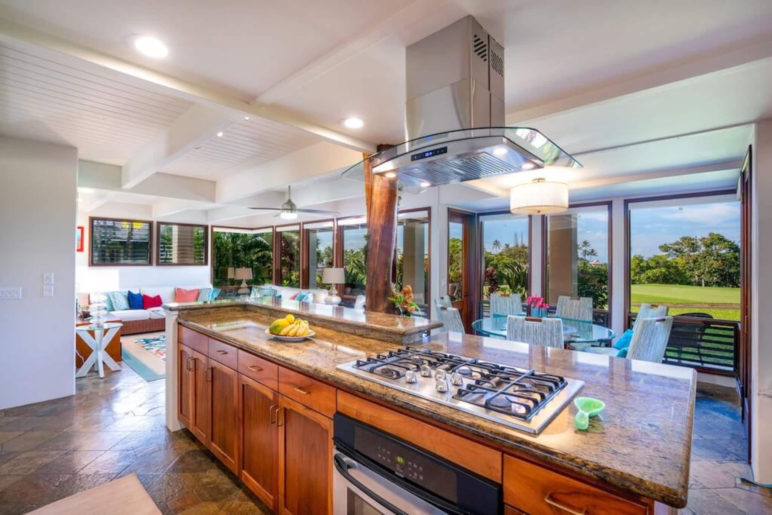 Home in Princeville · ★4.89 · 4 bedrooms · 5 beds · 4 private baths - Image 4