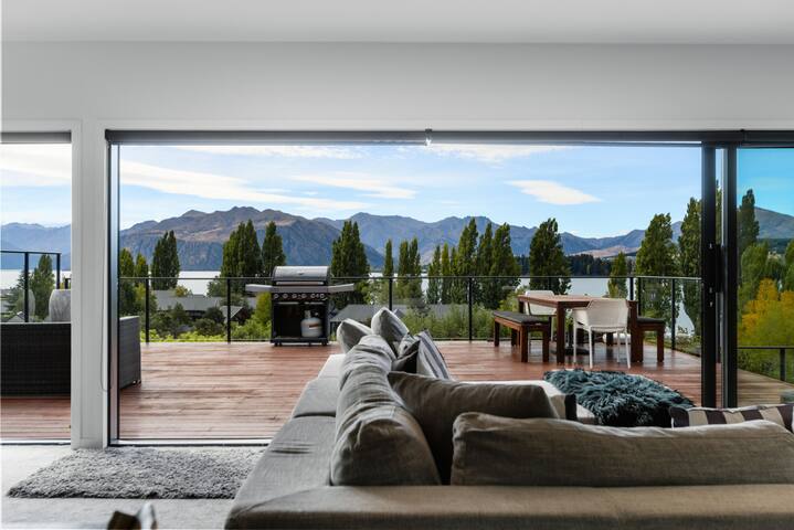 Lakeview Properties Wanaka managed Airbnb listing 1