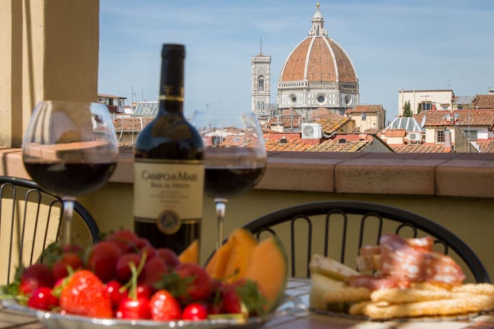 Luxury Duomo View Apartment with Private Terrace