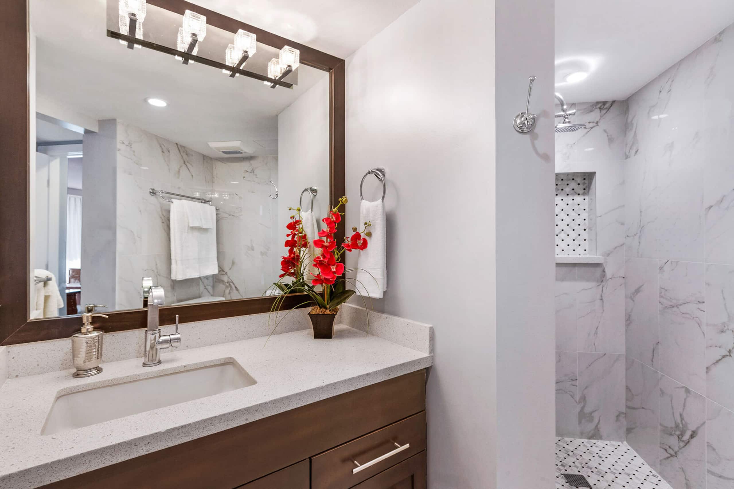 Condo in Kihei · ★4.73 · 2 bedrooms · 4 beds · 2 private baths - Image 13