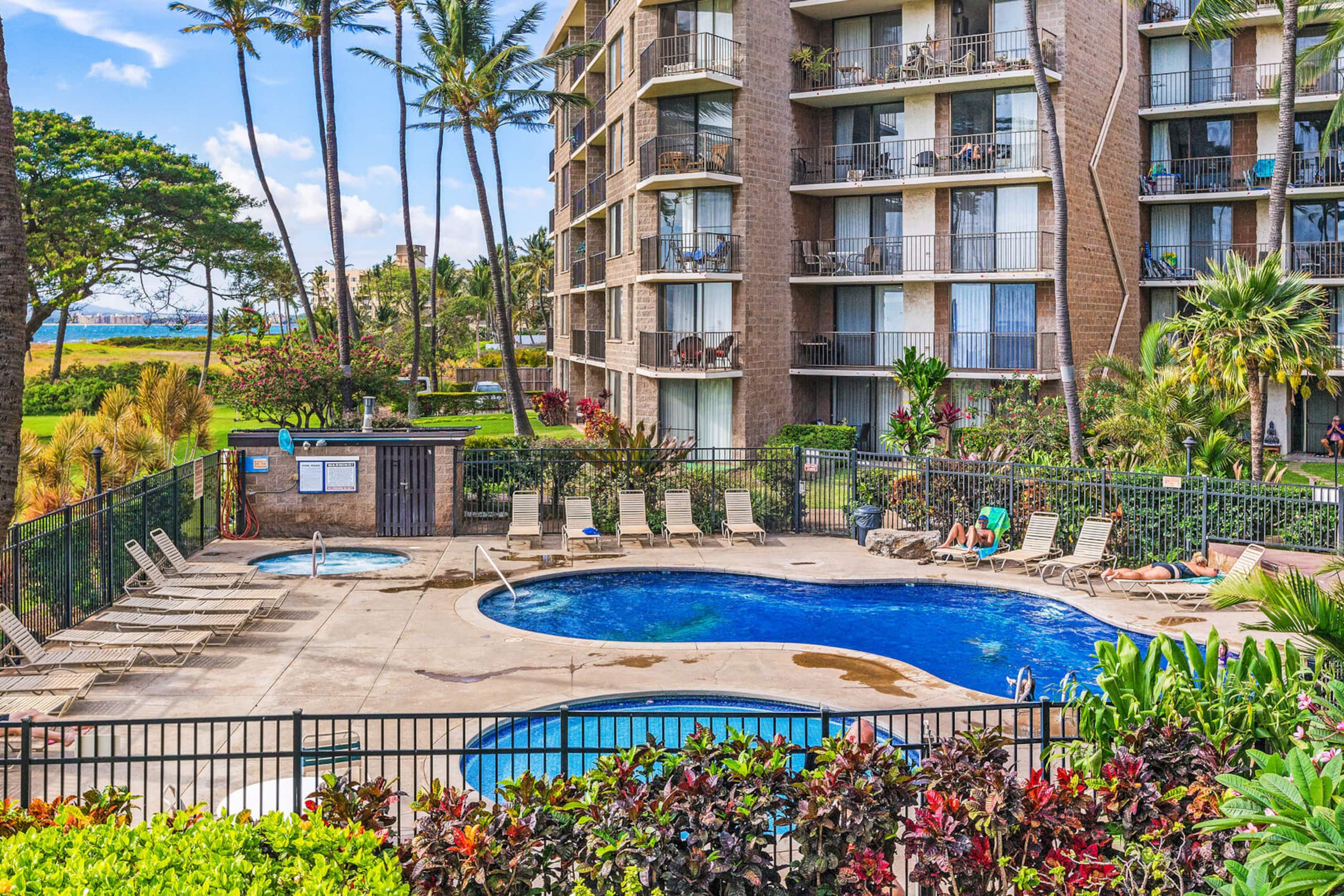 Condo in Kihei · ★4.73 · 2 bedrooms · 4 beds · 2 private baths - Image 18