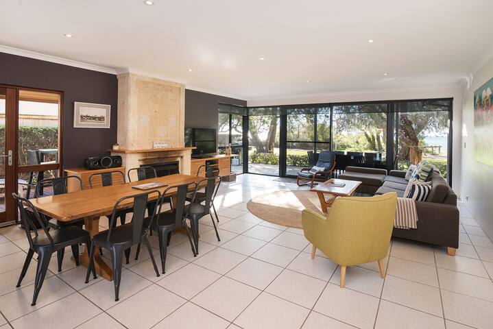 House 12 – It’s About Time Dunsborough gallery image 5