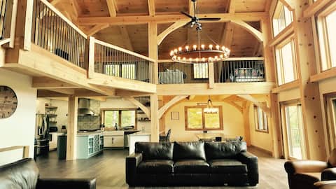 *Killington Rendezvous House-Timber Frame-HotTub*