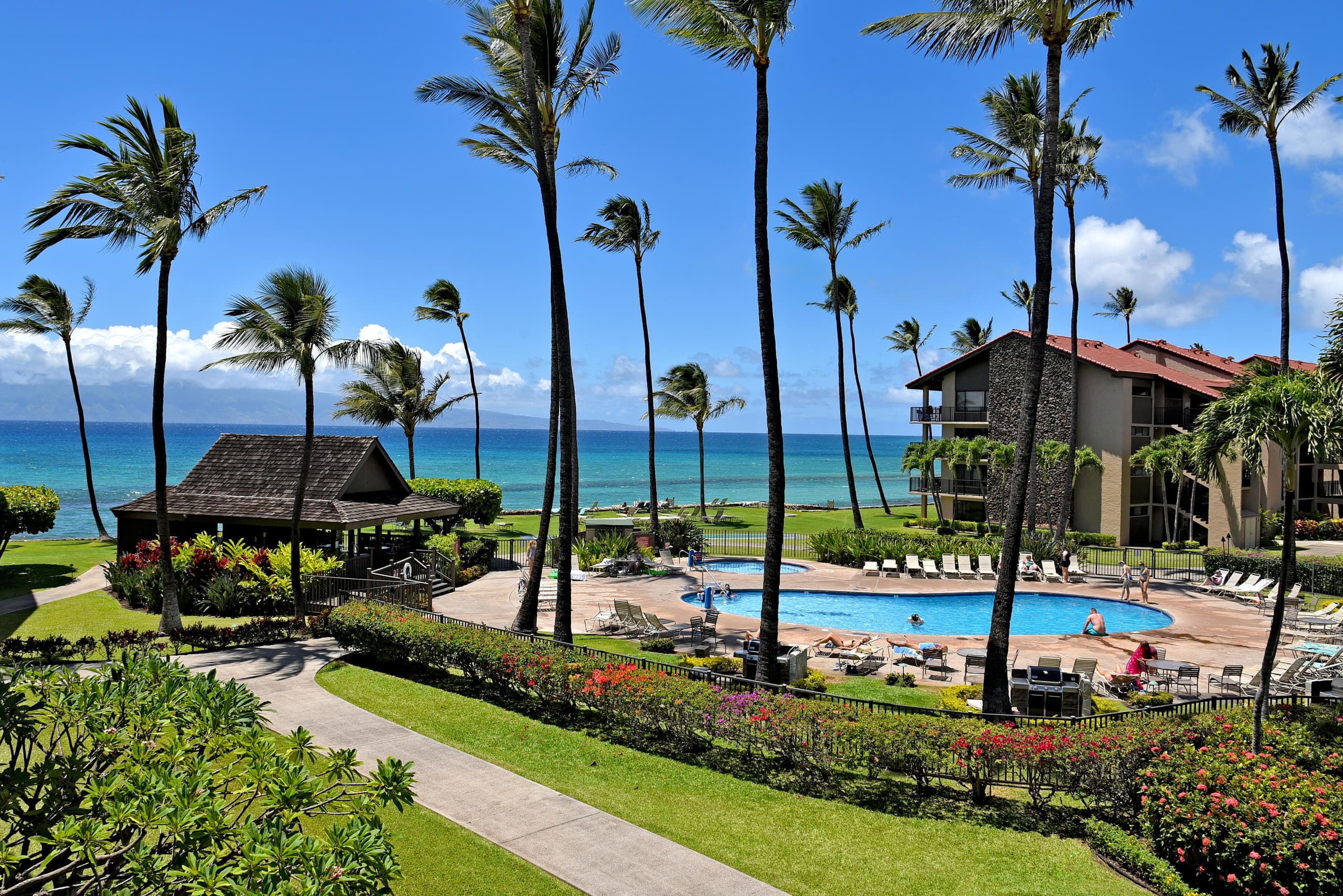 Condo in Lahaina · ★4.83 · 1 bedroom · 2 beds · 1 bath - Image 35