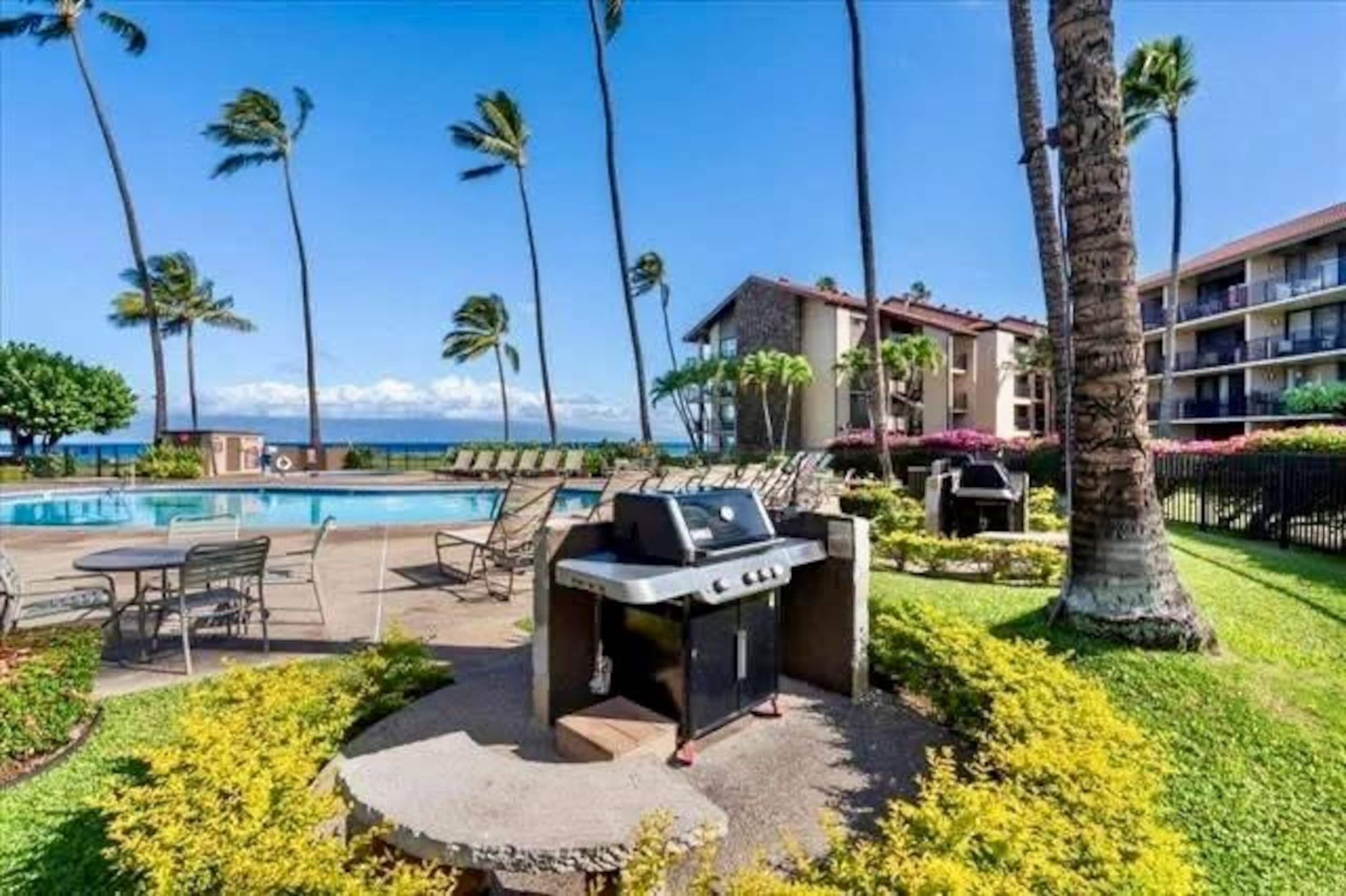 Condo in Lahaina · ★4.83 · 1 bedroom · 2 beds · 1 bath - Image 12