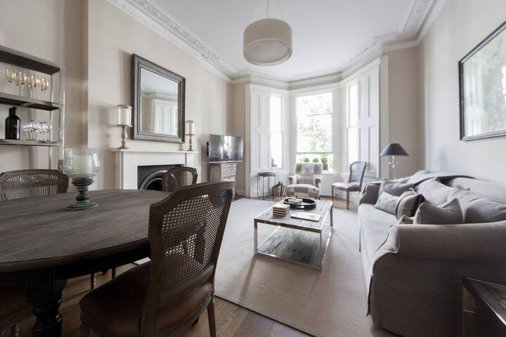 Cathcart Road IV by onefinestay gallery image 2