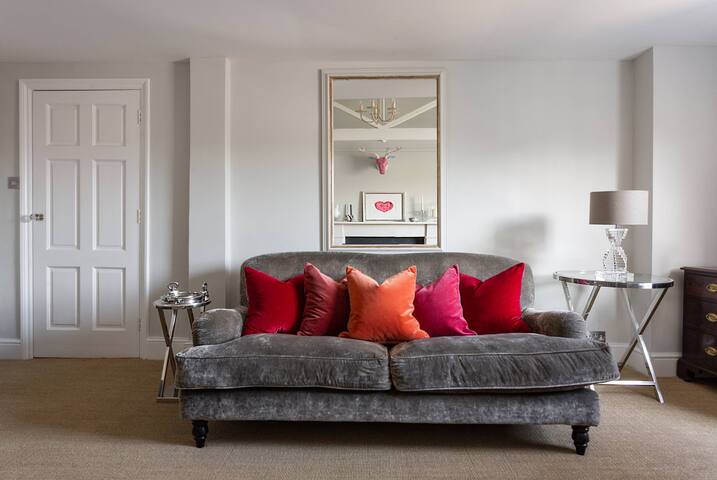 Cranley Place III by onefinestay gallery image 2