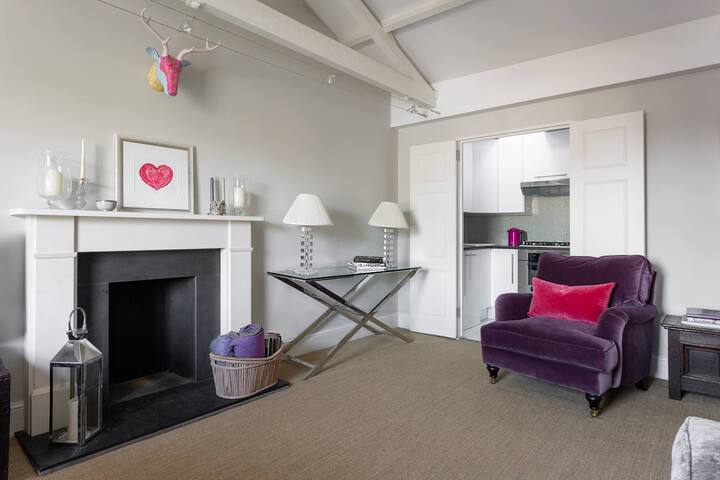 Cranley Place III by onefinestay gallery image 4