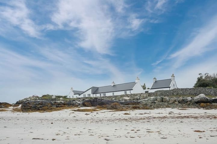 Connemara Holiday Lettings managed Airbnb listing 1