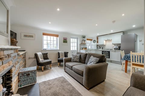 3 Bed in Padstow (oc-p00397)