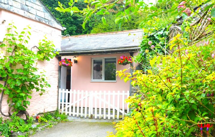 1 Bed In Wadebridge (Oc-p00223) - Padstow