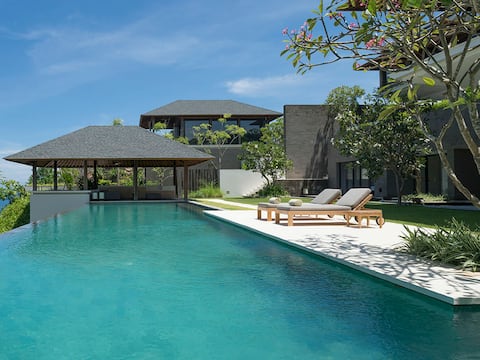 Villa Soham by Elite Havens, 5BR The Bukit w/ chef