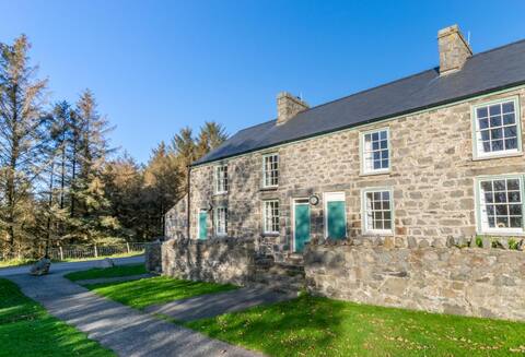 4 Bed in Nant Gwrtheyrn (oc-197038)