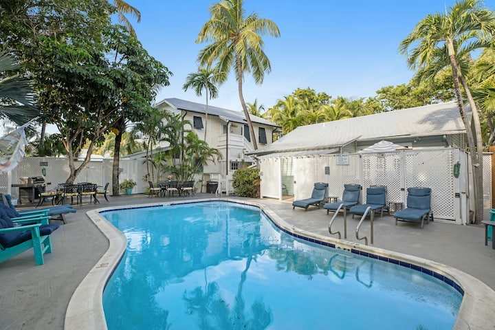 Tranquil 2BR Dog Friendly | Pool | Patio