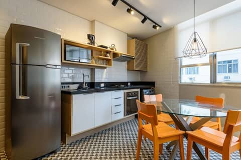 New! Design and best LOCATION Copacabana beach 50m