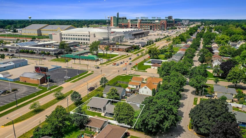 Stay Green Bay managed Airbnb listing 3