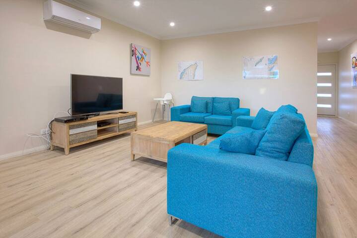 Desert Rose -Jetty, Pool, WiFi and Foxtel