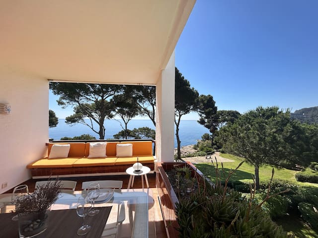 Holiday rental apartment in Begur, Aiguablava