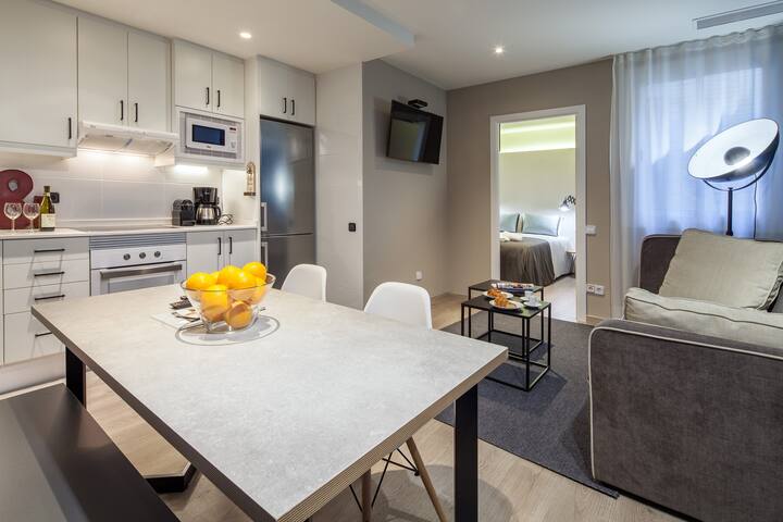 2 bedroom apartment next to Sagrada Familia gallery image 3