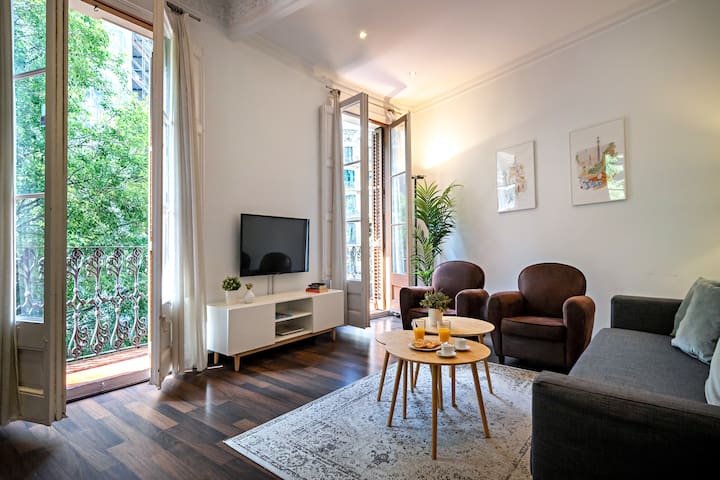 Modern 2 bedroom near Diagonal metro