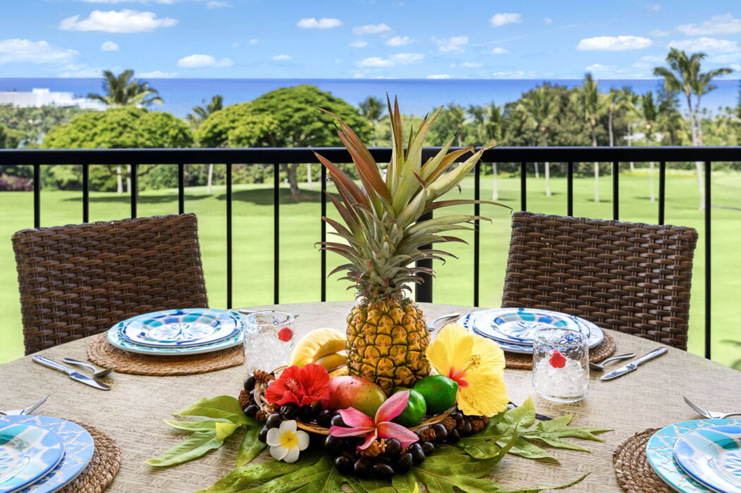 Condo in Kailua-Kona · ★4.88 · 3 bedrooms · 4 beds · 3 baths - Image 28