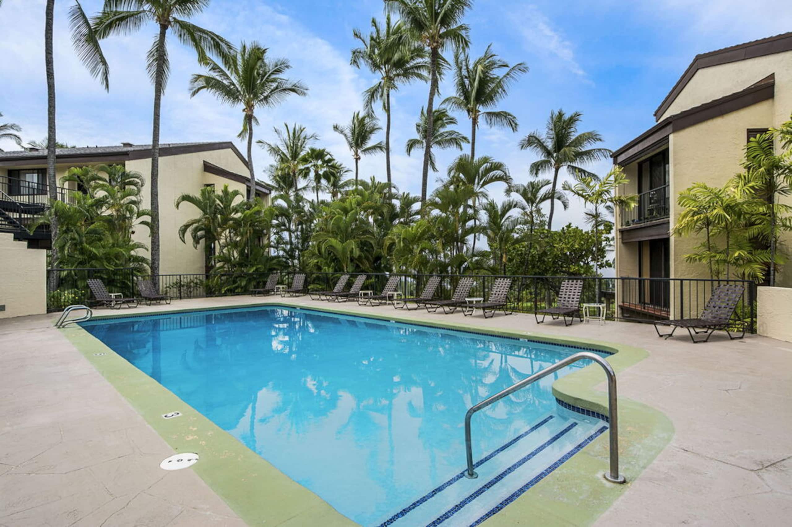 Condo in Kailua-Kona · ★4.88 · 3 bedrooms · 4 beds · 3 baths - Image 46