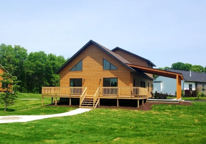 Spring Brook Vacation Home Resorts managed Airbnb listing 3