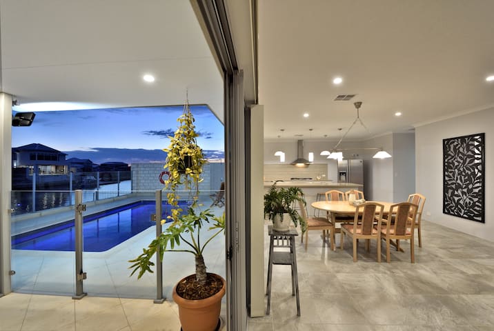 Blue Lagoon on Canal