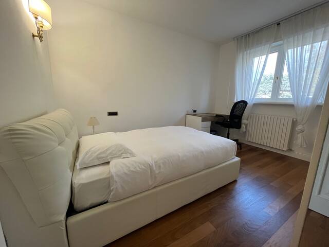 San Siro Stadium Luxury Plus gallery image 3