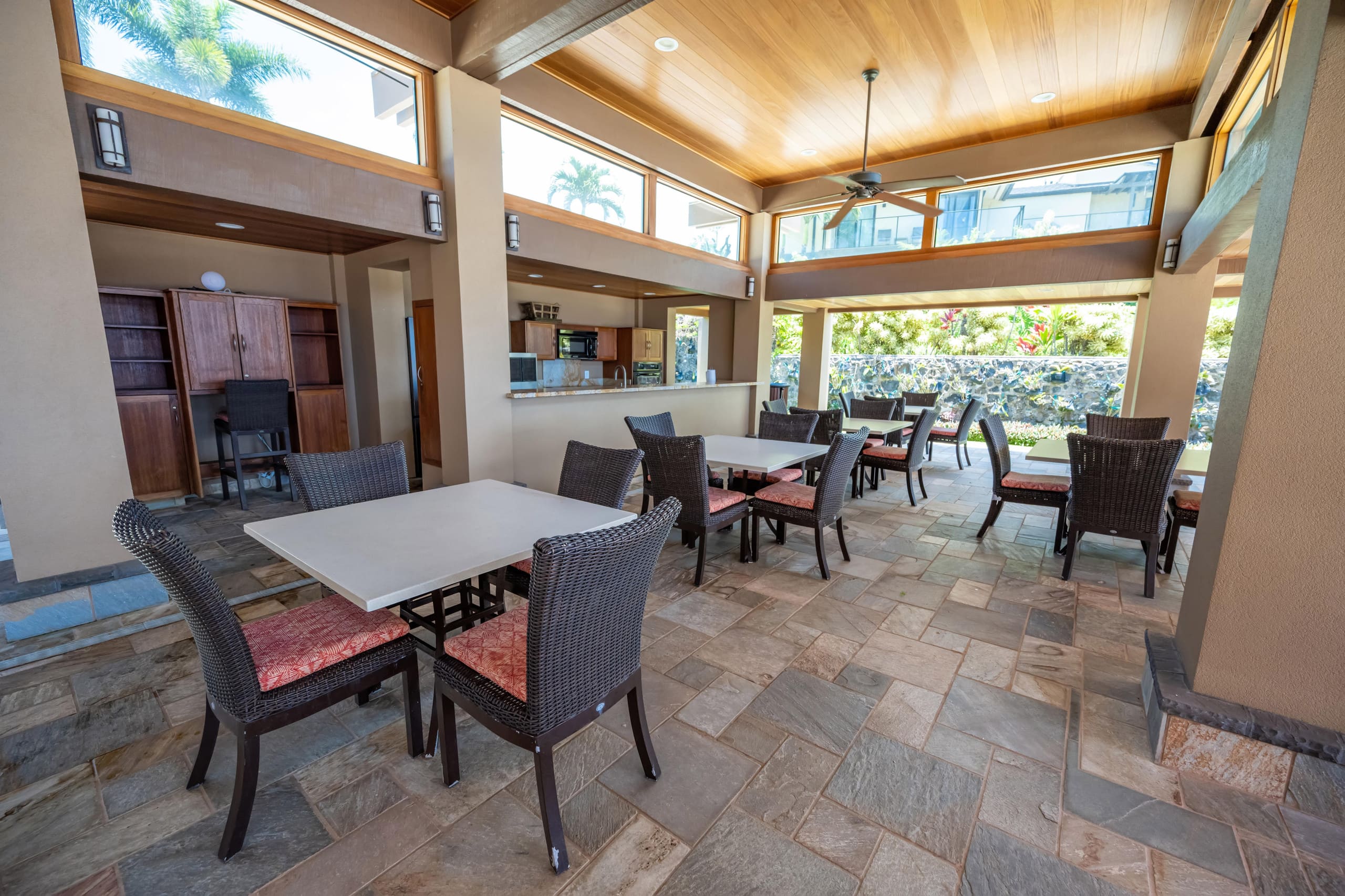 Condo in Kihei · ★4.92 · 2 bedrooms · 4 beds · 2 baths - Image 55