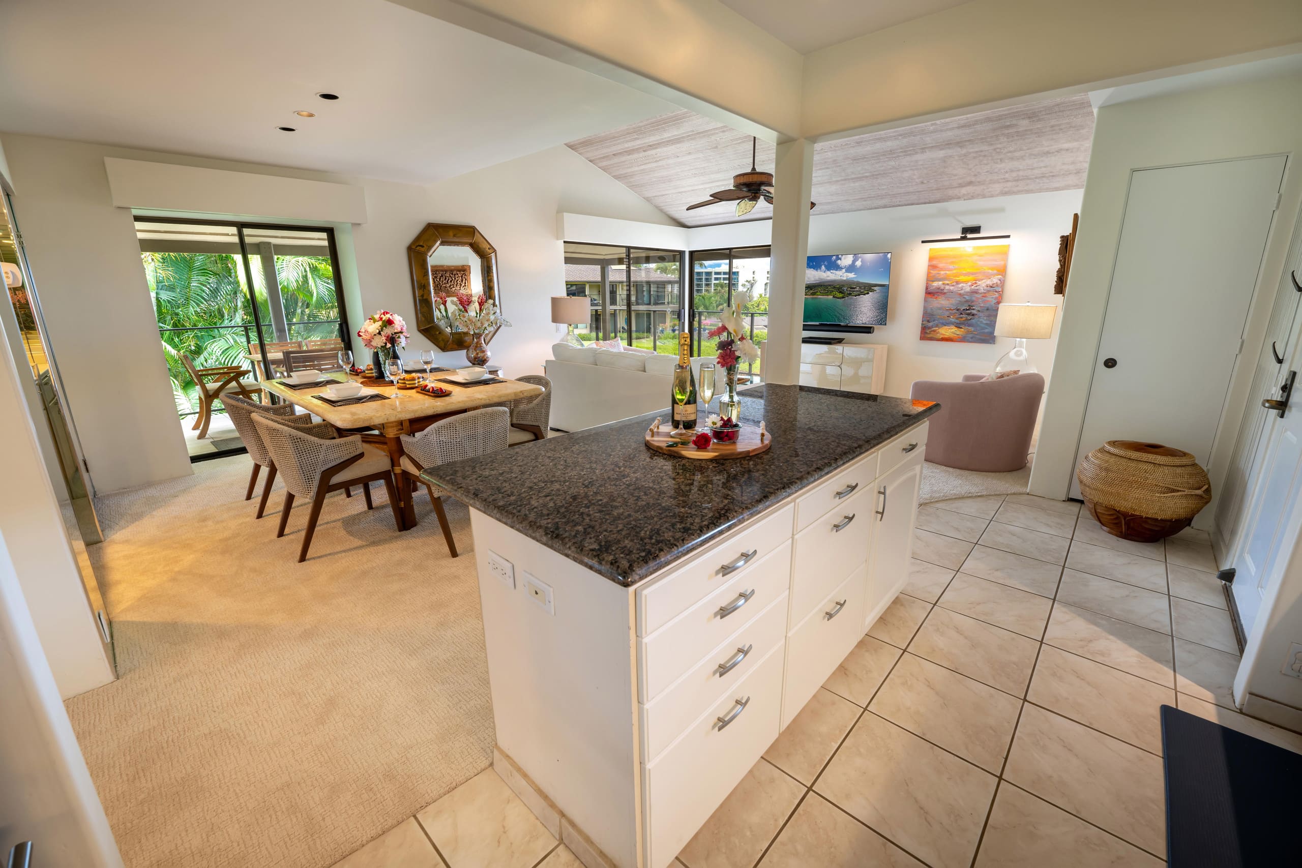 Condo in Kihei · ★4.92 · 2 bedrooms · 4 beds · 2 baths - Image 22