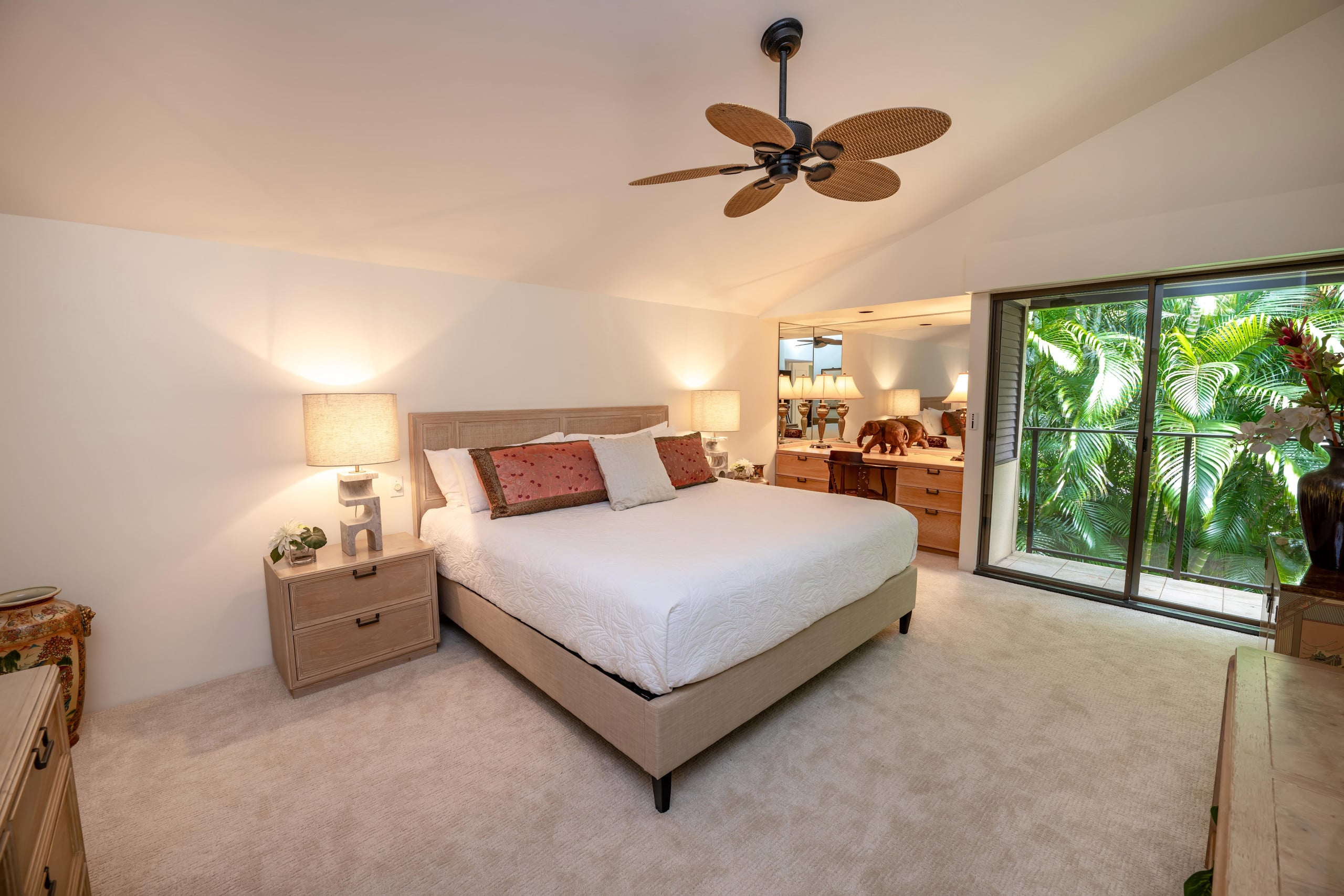 Condo in Kihei · ★4.92 · 2 bedrooms · 4 beds · 2 baths - Image 32