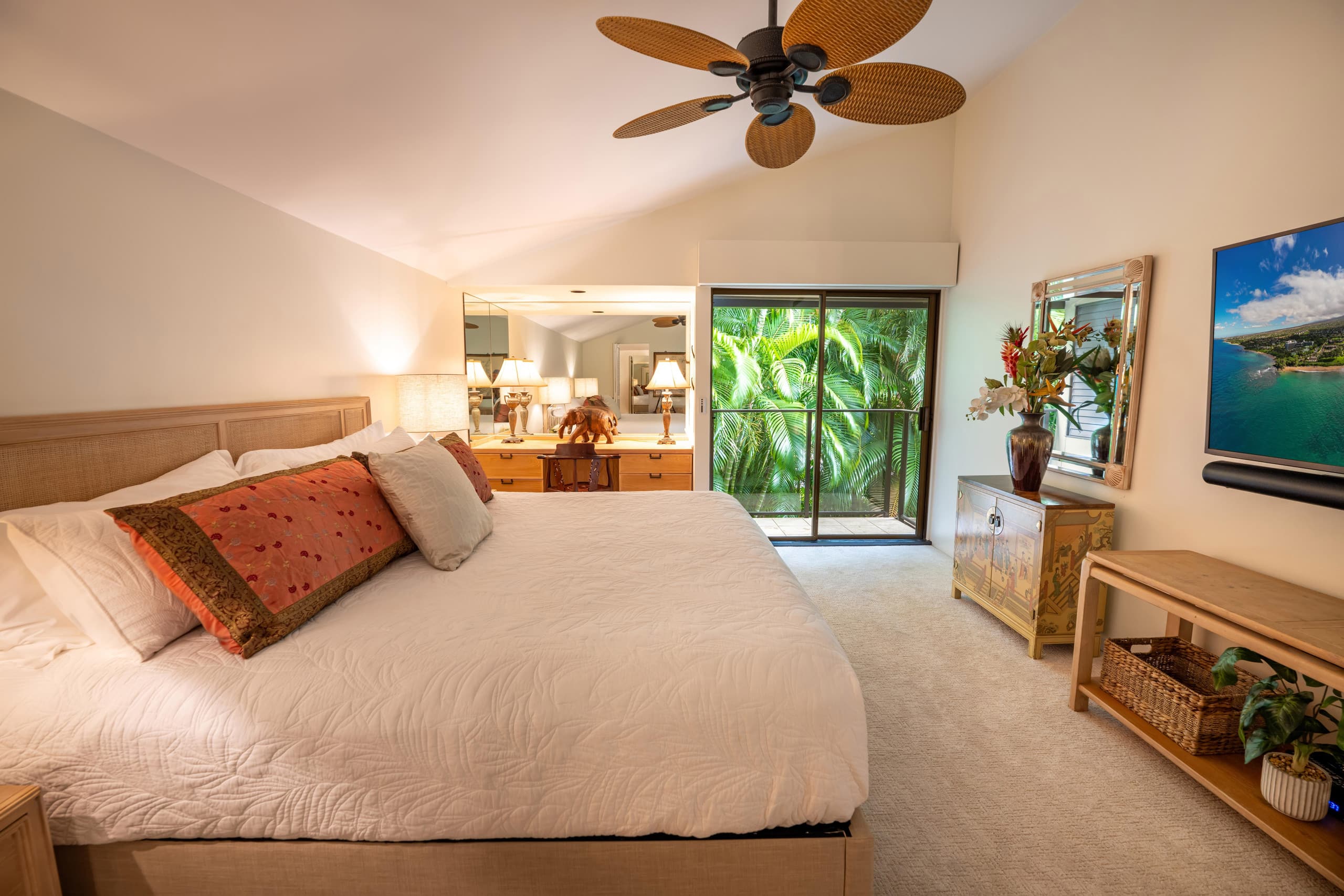 Condo in Kihei · ★4.92 · 2 bedrooms · 4 beds · 2 baths - Image 34
