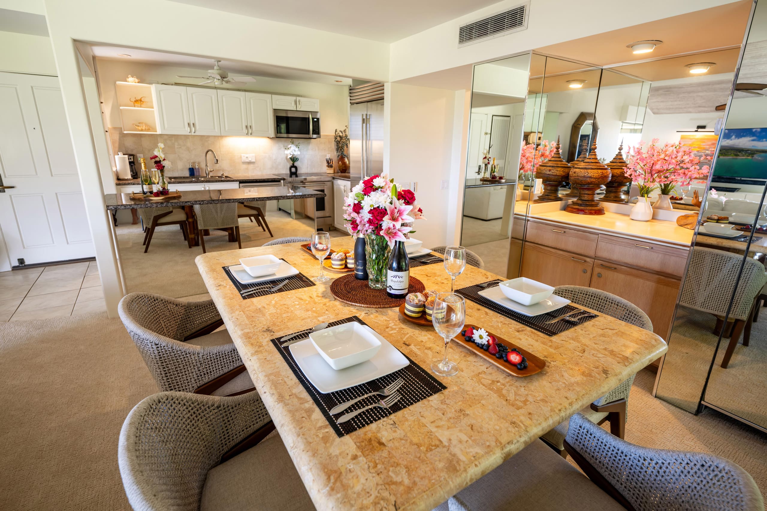 Condo in Kihei · ★4.92 · 2 bedrooms · 4 beds · 2 baths - Image 18
