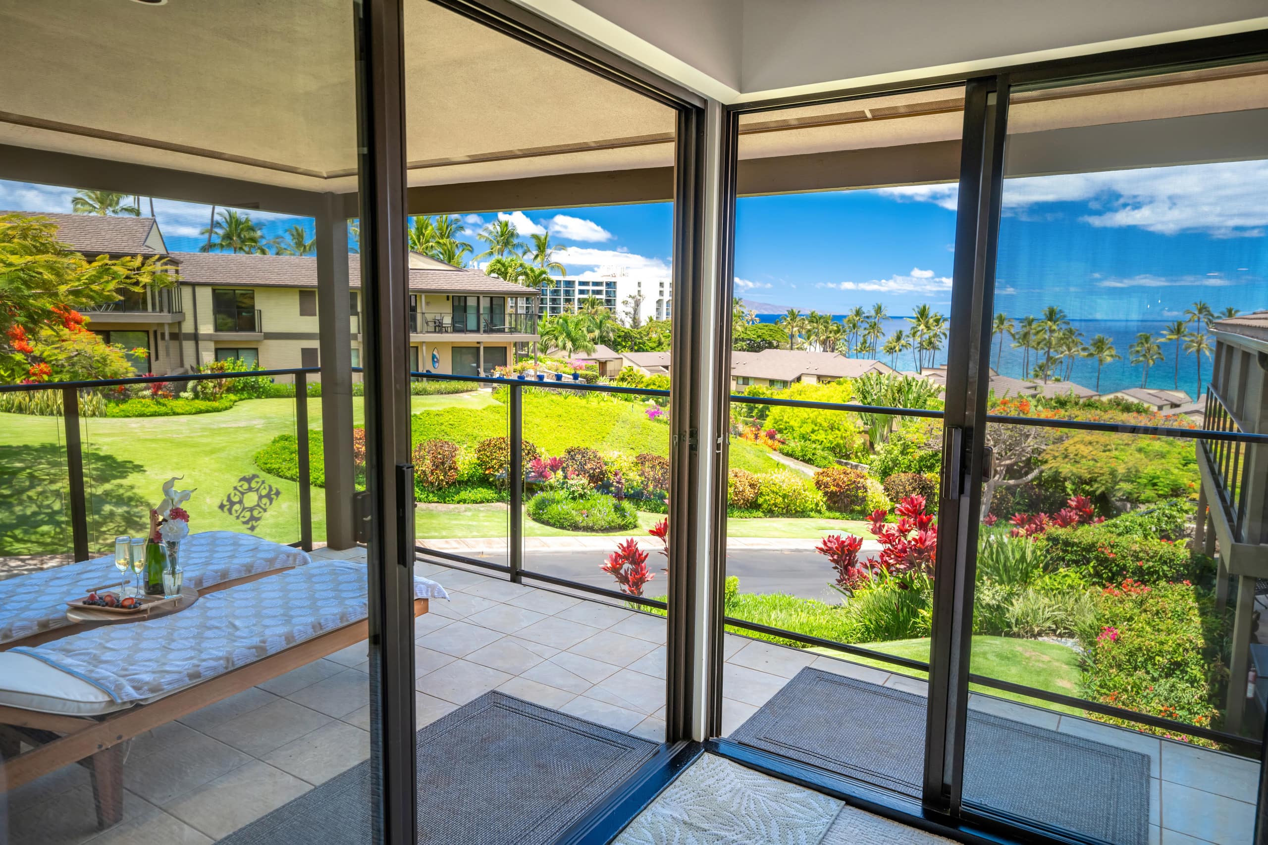 Condo in Kihei · ★4.92 · 2 bedrooms · 4 beds · 2 baths - Image 11