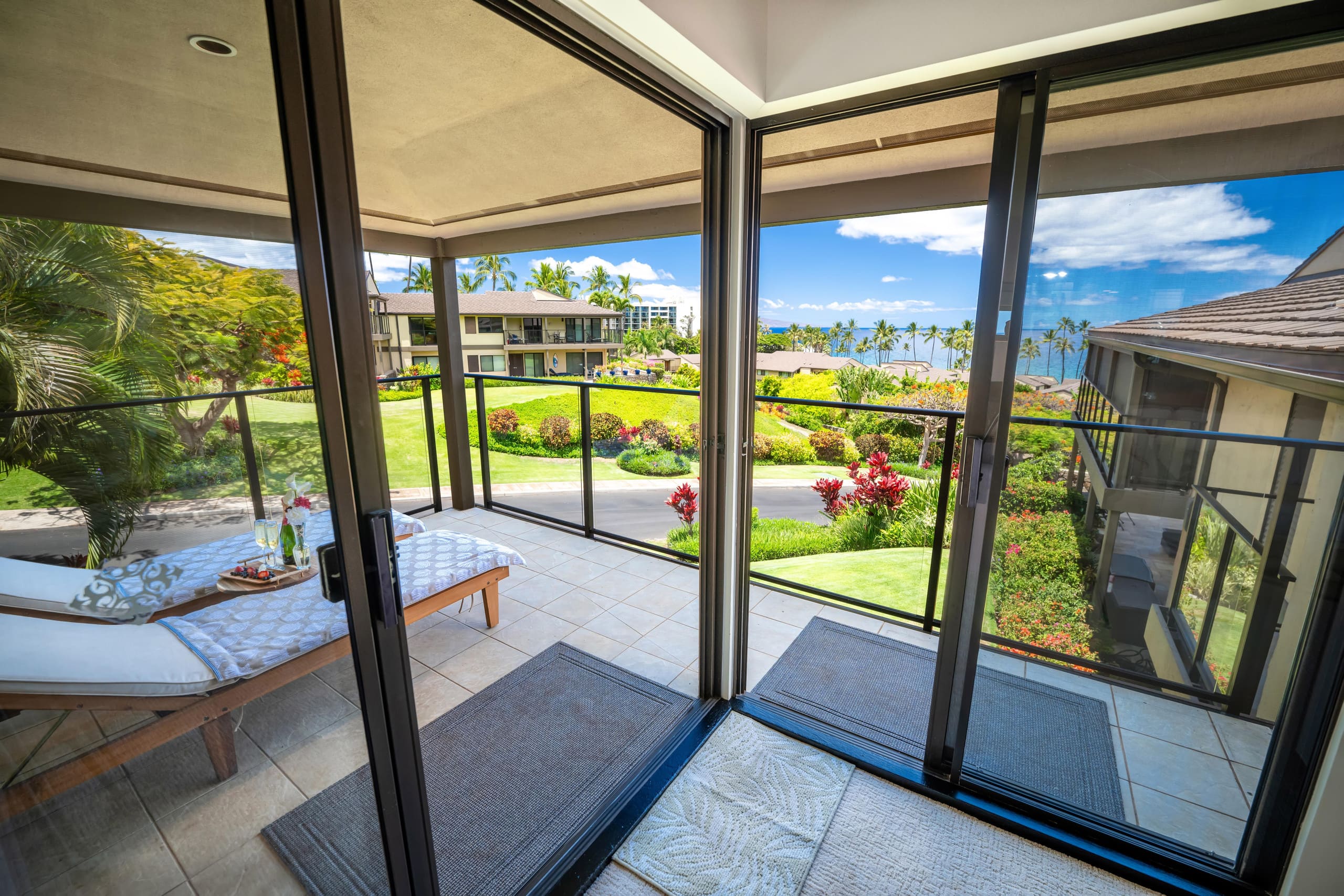 Condo in Kihei · ★4.92 · 2 bedrooms · 4 beds · 2 baths - Image 12