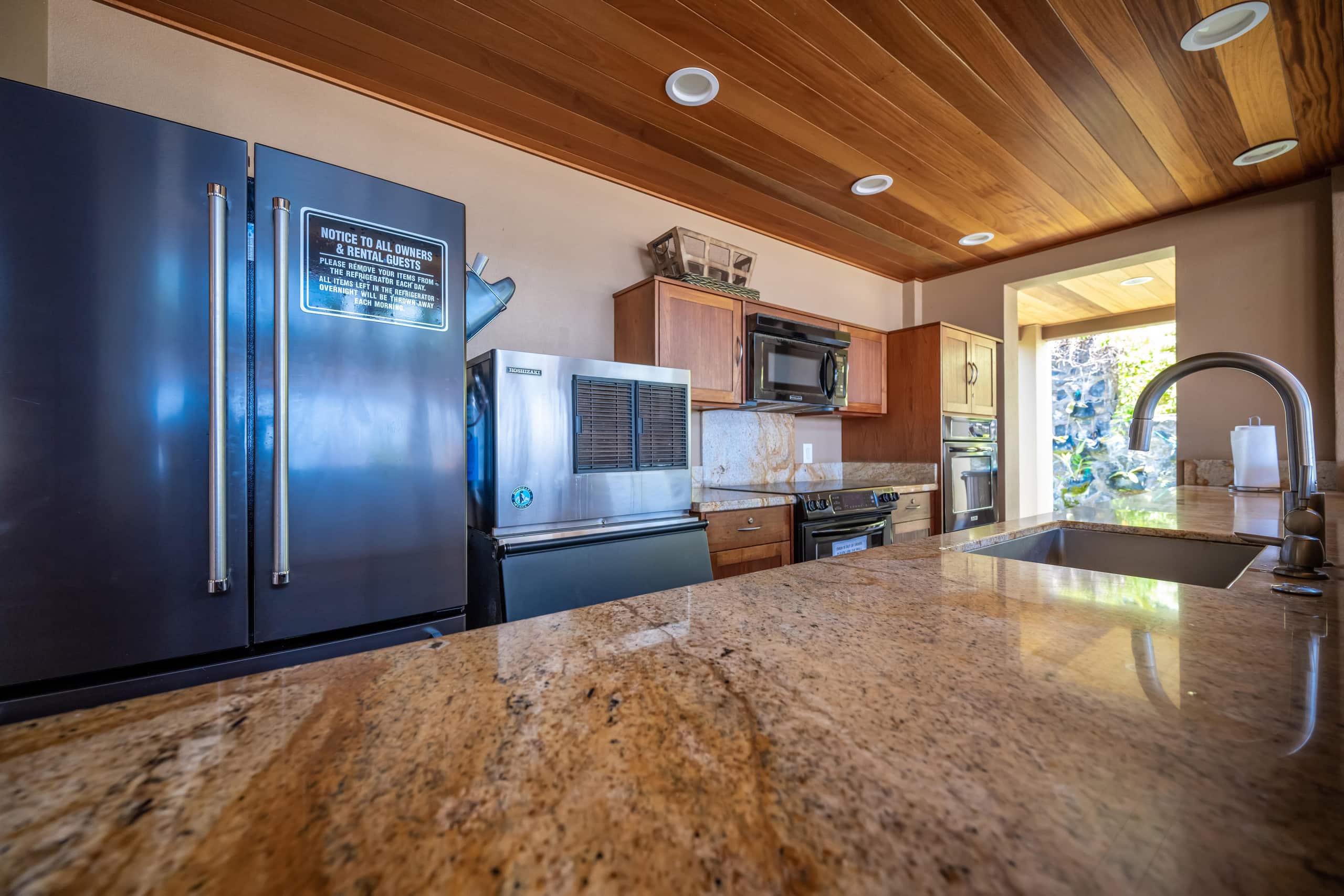 Condo in Kihei · ★4.92 · 2 bedrooms · 4 beds · 2 baths - Image 57
