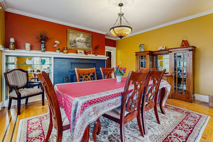 Spacious 5BR Bayview Dog Friendly gallery image 4