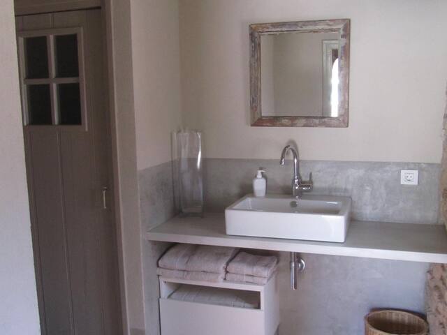 House Castell Peratallada gallery image 3