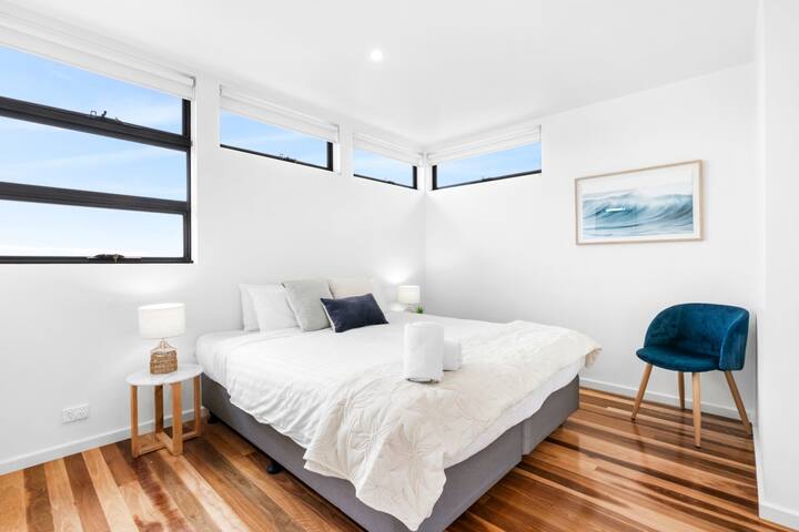 Habitación 2: cama king king.