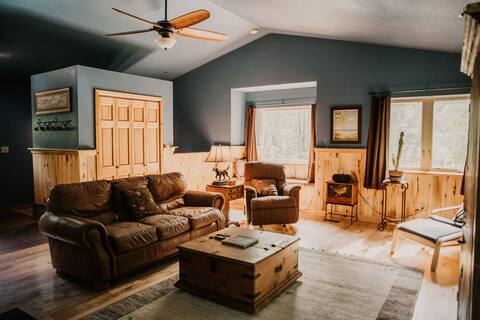 Central Air • Sauna • Fireplace • Dog Friendly