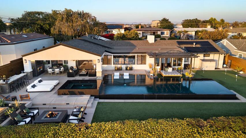 Panoramic Ocean Sunset Views, Heated Pool & Spa gallery image 2